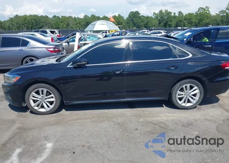 2020 Volkswagen Passat 2.0T Se z USA, uszkodzony, nr VIN 1VWSA7A33LC007791